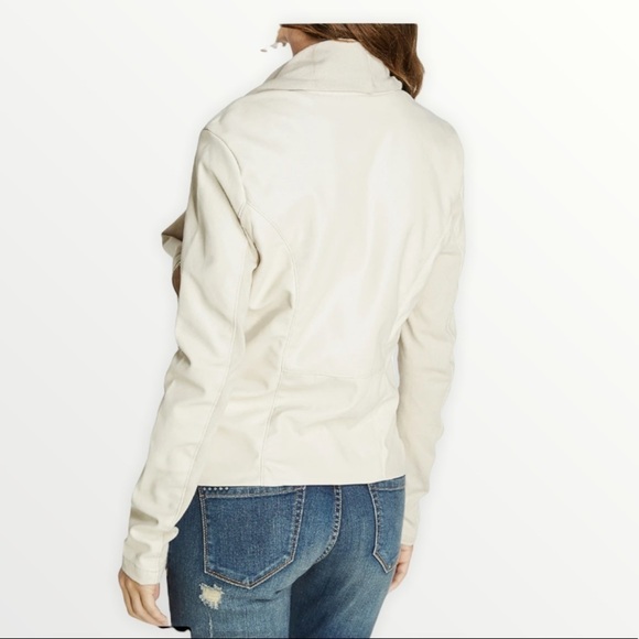 NWT BLANK NYC Private Practice Wrap Jacket In Between the Sheets, Size Medium - Picture 3 of 8